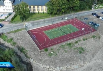 Otwarcie boiska sportowego w Ochotnicy Dolnej