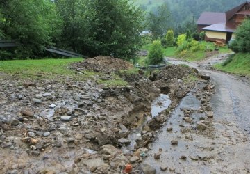 Informacja o postępie prac związanych z odbudową zniszczeń popowodziowych w Gminie Ochotnica Dolna