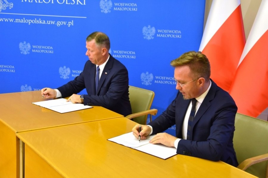 Podpisanie umów z Wojewodą Małopolskim