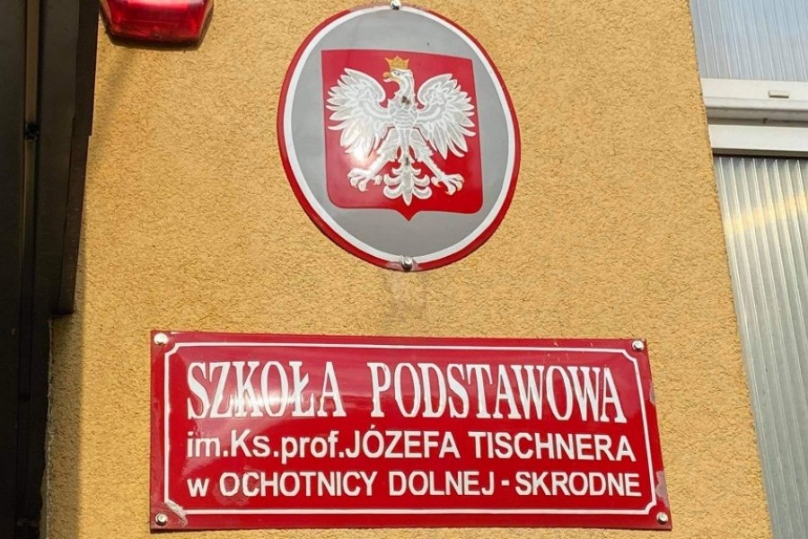 Komisja Dyscyplinarna podtrzymała również zawieszenie Pani Józefy Grzywnowicz jako nauczyciela na 6 miesięcy