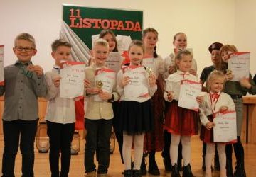 W Wiejskim Ośrodku Kultury w Tylmanowej odbył się Konkurs Piosenki Patriotycznej i Żołnierskiej
